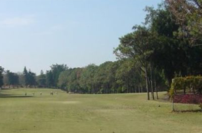 清泉崗高爾夫球場